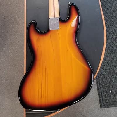 Squier Standard Jazz Bass 2001 - 2010 - 3-Color Sunburst image 4