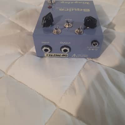 Kingsley Squire 86 2019 - Present - Blue image 3