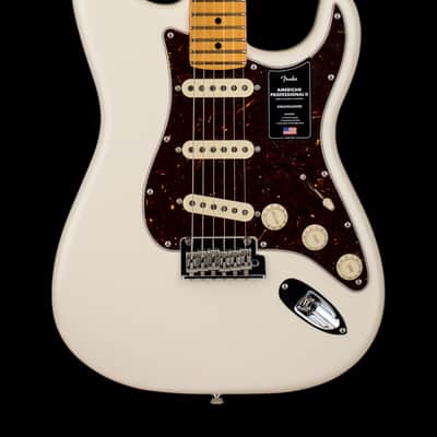 Fender American Professional II Stratocaster - Olympic White #92978 image 1