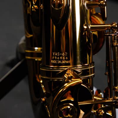 Yamaha YAS-62IIIA Professional Alto Saxophone (Amber Lacquer Finish) image 12