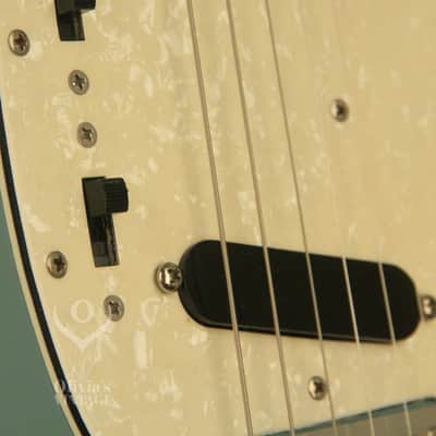 1964 Fender DUO-SONIC II Blue with '66 body CLAY DOTS + L-PLATE + '64 pickups image 5