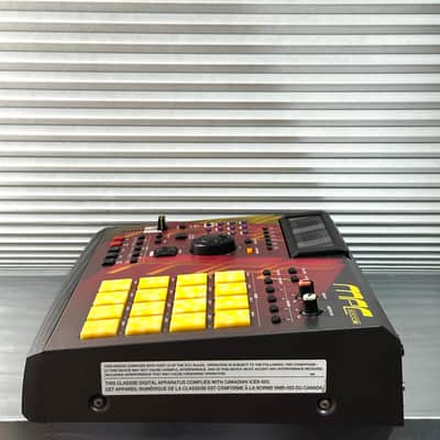 Akai MPC2000XL MCD MIDI Production Center 2006 - 2007 - Blue image 3