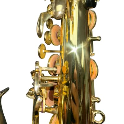 Yamaha YAS-52 Intermediate Alto Saxophone image 13