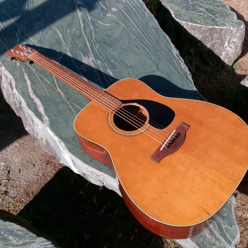 1966 – 1974 Yamaha FG-180 Jumbo Dreadnought Natural