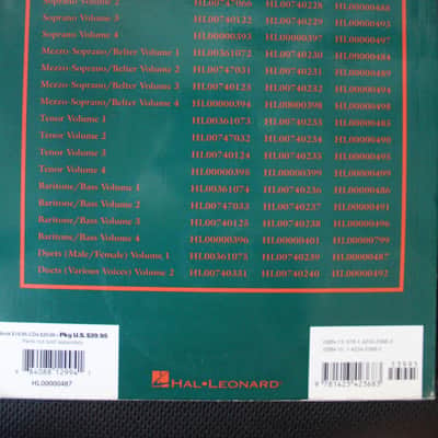 The Singers Musical Theatre Anthology Volume 1 Book/Accompaniment CDs Edition Duets with 2 CDs image 2