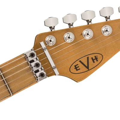 EVH Frankenstein Relic Series, Maple Fingerboard, White image 4