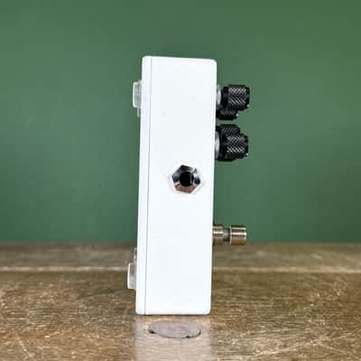 MXR M87 Bass Compressor 2011 - Present - White image 4
