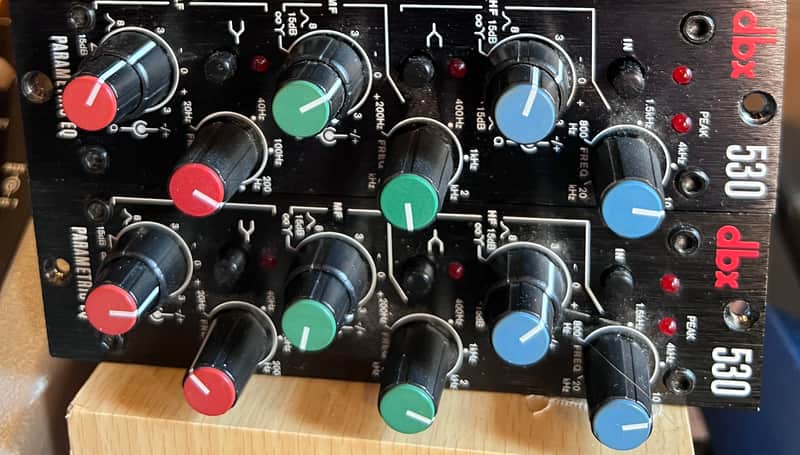 dbx 530 500 Series Parametric EQ Module 2010s - Black image 1