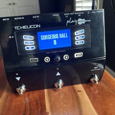 TC Helicon Play Acoustic Gloss Black image 1