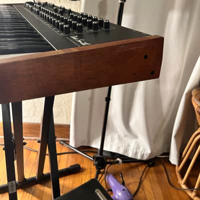 Dave Smith Instruments Prophet Rev2 61-Key 16-Voice Polyphonic Synthesizer 2017 - 2018 - Black with Wood Sides image 2