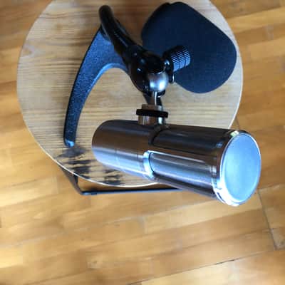 Earthworks ICON Pro Small Diaphragm Cardioid Condenser Microphone 2020 - 2021 - Stainless Steel image 5