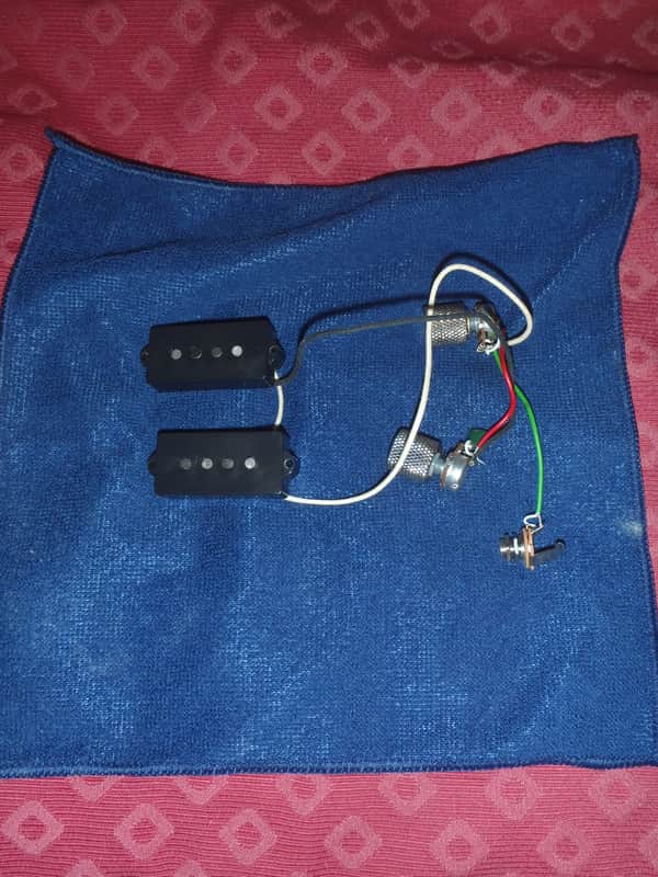 Squier Classic Vibe 60's P-Bass Pickups 2024 image 1