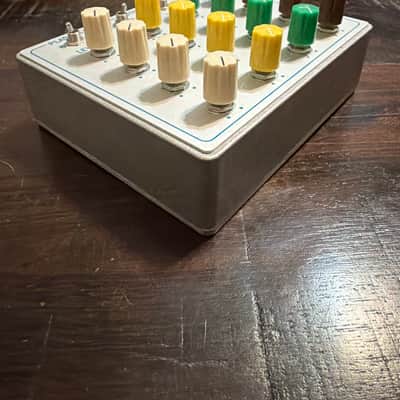 Pladask Elektrisk Matrise V3 2020 - Present - White image 5