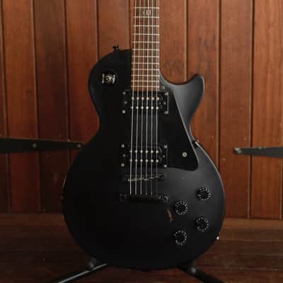Epiphone Les Paul Studio Gothic Electric Guitar Pre-Owned imagen 2