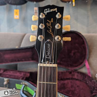 Gibson Les Paul '70s Deluxe 2021 – Goldtop Finish w/ Gibson Case image 6