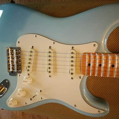 Fender Yngwie Malmsteen Signature Stratocaster Sonic Blue image 12