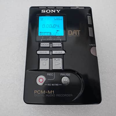 Sony PCM-M1 legendary professional-grade Digital Audio Tape (DAT) recorder 2000 - Excellent image 6