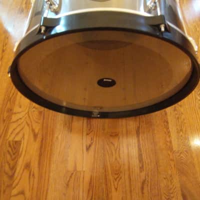 Tama Vintage made in Japan Rockstar 22 x 16 bass drum very clean image 8