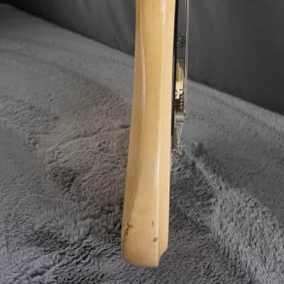 Guyatone LG-150T Bizarre Guitar 1960s image 15