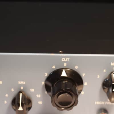 Warm Audio EQP-WA Tube EQ 2015 - Present - Blue 3of3 image 16
