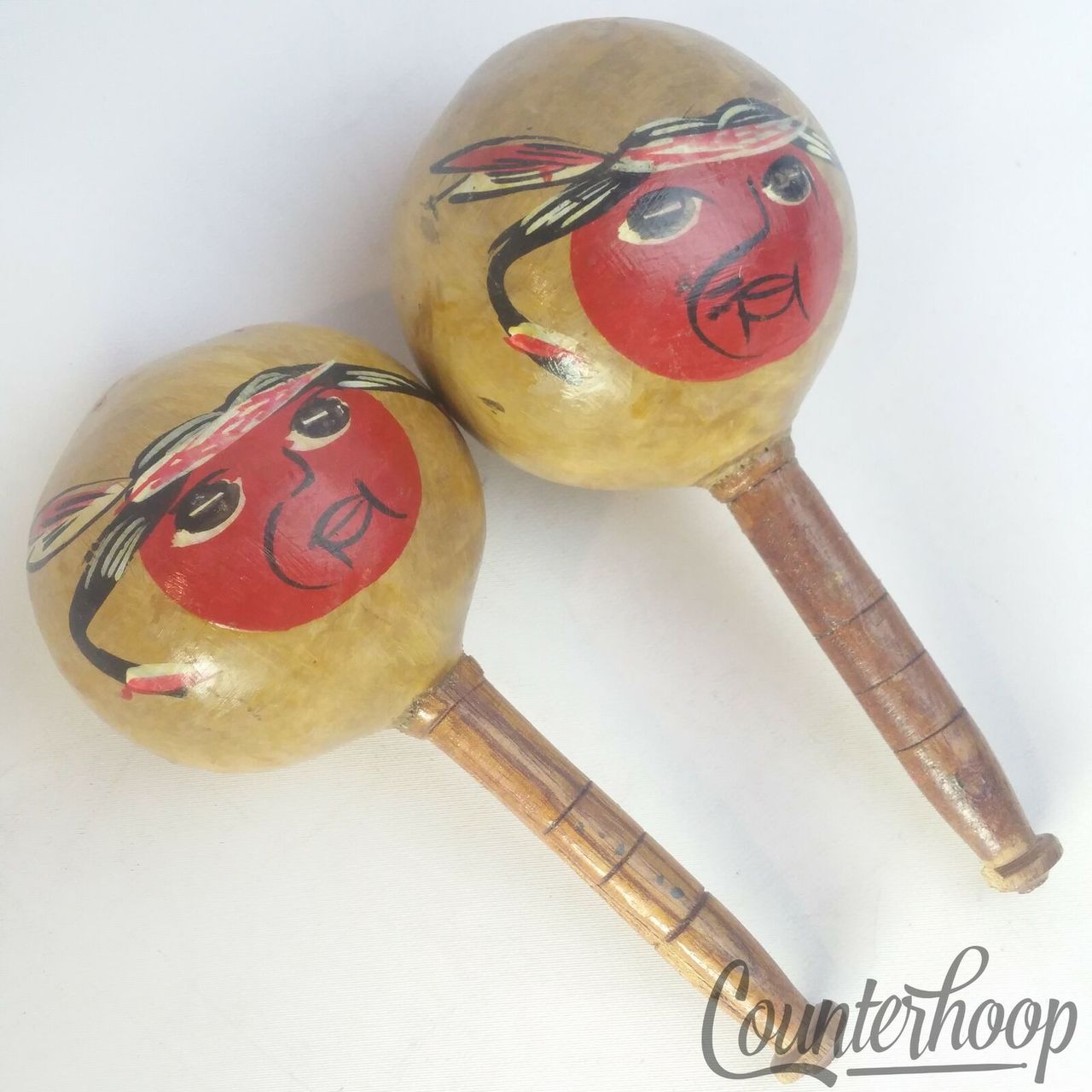 Maracas Venezuelan Shakers Set Vintage Latin Percussion Instruments Accessories — main photograph