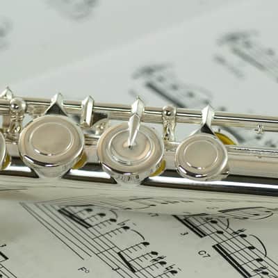 John Packer JP211E Key of C Flute (Closed Hole) w/Leatherette Hard Case, Cleaning Rod & Cloth image 3