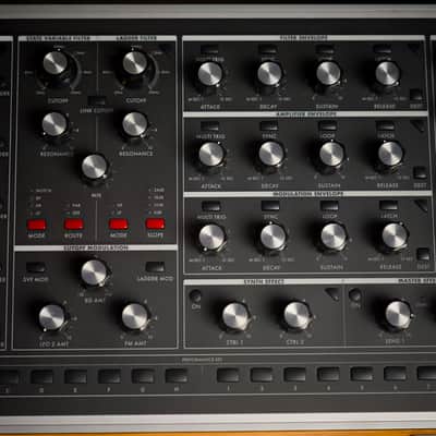 Moog One 16-Voice 61-Key Polyphonic Analog Synthesizer image 9