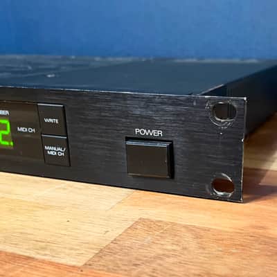 Roland DEP-3 Digital Effects Processor - Black image 4