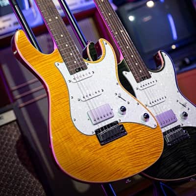 Cort G280 Select Trans Black Flamed Maple Top Alder Locking Tuner Voiced Tone image 4