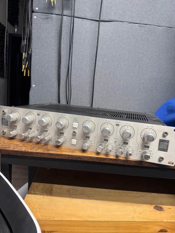 Avalon AD2055 Dual Mono Parametric EQ 2010s - Silver image 1
