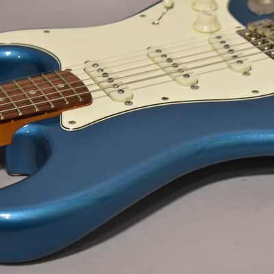2023 Squier Classic Vibe '60s Stratocaster Lake Placid Blue image 9