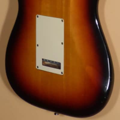 Fender Stratocaster M.I.J 1985 image 3