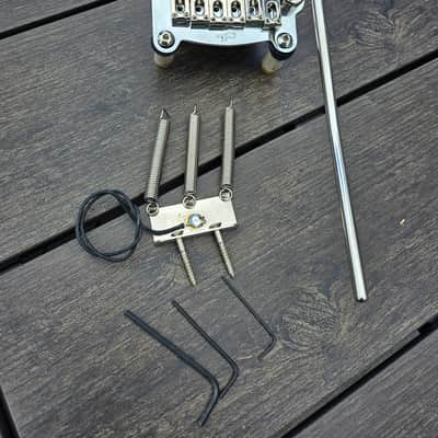 Rare Left-Handed G&L USA Dual-Fulcrum Vibrato Assembly — Complete image 7