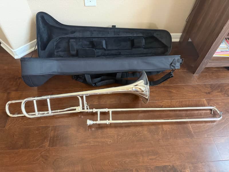 Silver Trigger trombone, open wrap, with case and mouthpiece image 1