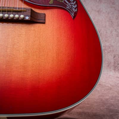GIBSON USA Custom Shop Custom Hummingbird Quilt #1 of 28 "Heritage Cherry burst" (2008) image 9