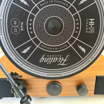 Gramavox Floating Vertical Turntable with Built in Speakers and Line Out - Walnut image 2