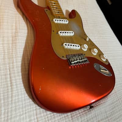 Fender Fender Custom Shop 55 Dual-Mag Stratocaster Journeyman Relic Maple Fingerboard Limited-Edition Electric Guitar Super Faded Aged Candy Apple Red 2019 - Super faded aged candy apple red image 4