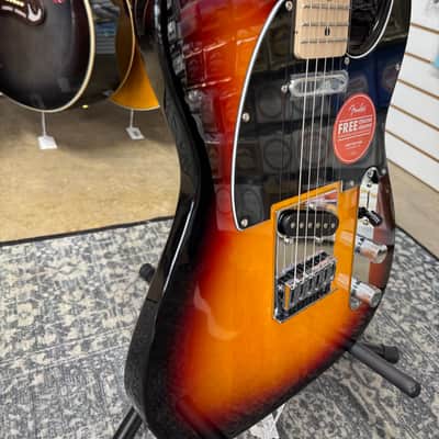 Squier Affinity Telecaster with Maple Fretboard, String Through Body - 3-Tone Sunburst - B Stock image 8