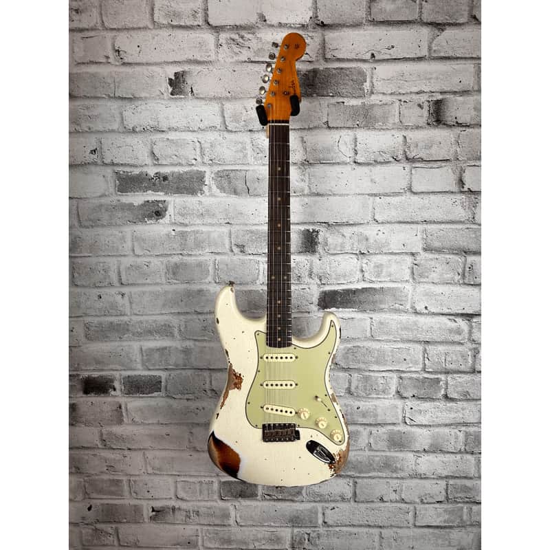 Fender Custom Shop 1960 Stratocaster Heavy Relic, Rosewood Fingerboard, Aged Olympic White over 3-Color Sunburst image 1