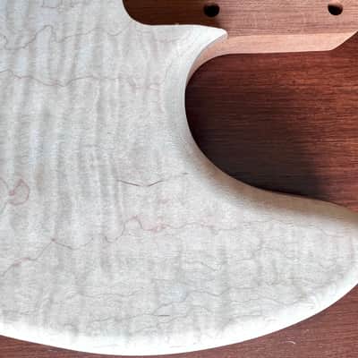 high end Offset Bass Body Unfinished Deep Curly Maple Top / Walnut Accent/ Solid One-piece Mahogany Back- limited Luthier Supply R2 image 23