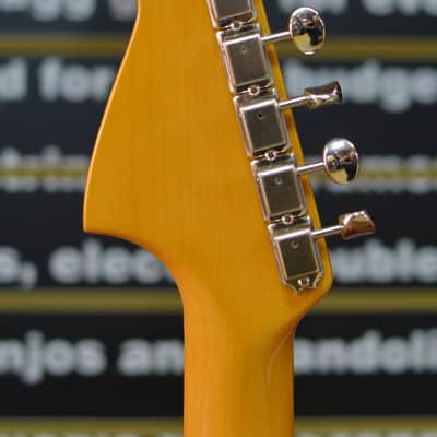 Fender Johnny Marr Jaguar Electric Guitar Metallic KO image 5