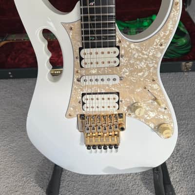 Ibanez JEM7V-WH Steve Vai Signature with Ebony Fretboard 1998  White image 1