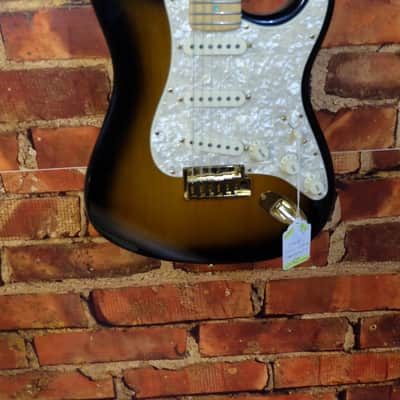 Fender Stratocaster 50th Anniversary Edition 2004 image 2