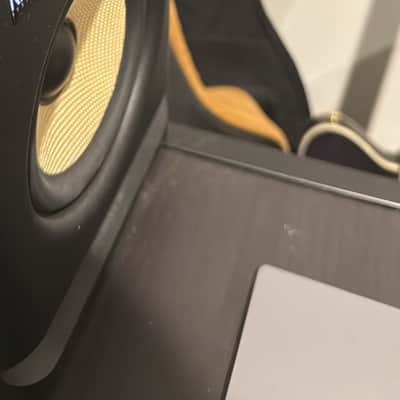KRK RP-5 Rokit G4 2-Way 5" Active Studio Monitors (Pair) 2019 - 2021 - Black image 5
