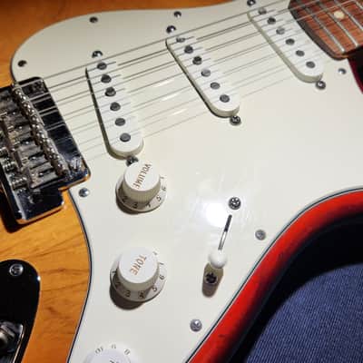 2011 Fender American Standard Stratocaster with Rosewood Fretboard - Sienna Sunburst image 4
