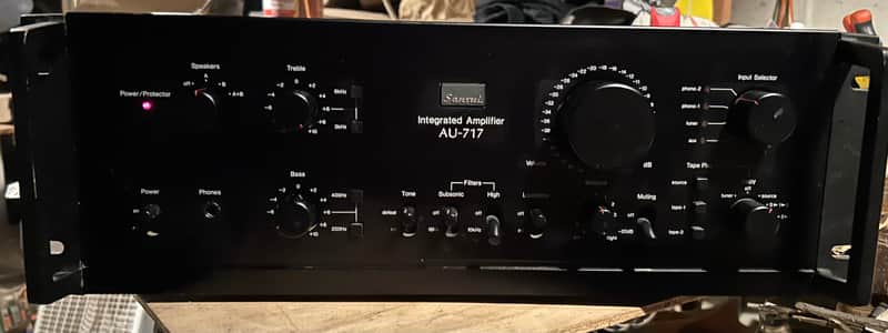 Sansui Au-717 70s? - Black image 1
