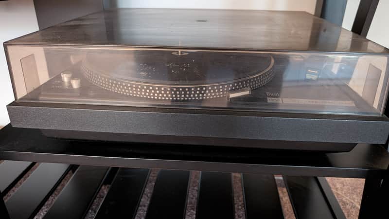 Vintage Dual 604 Turntable