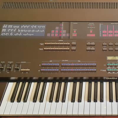 Brand new, ultra rare Yamaha DX1 Synthesizer for sale image 6