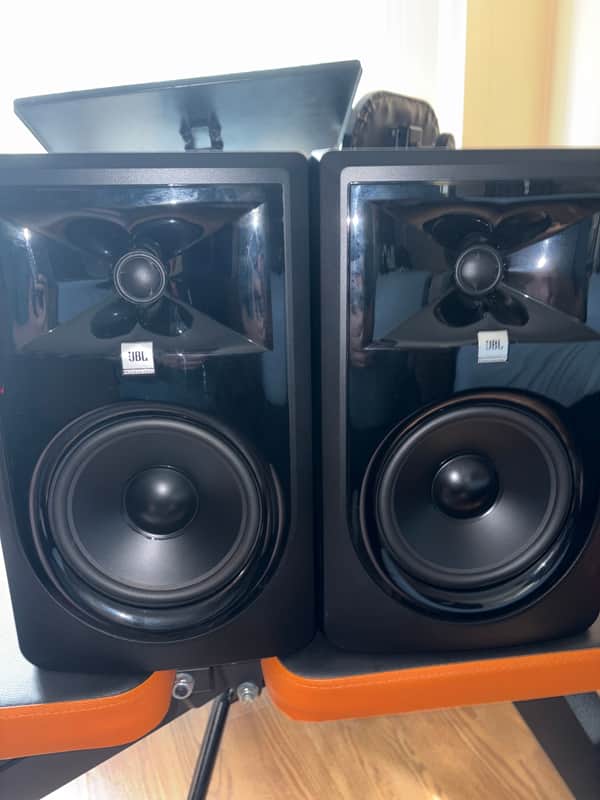 JBL 306P MkII 2-Way 6.5" Active Nearfield Studio Monitors (Pair) 2010s - Black image 1