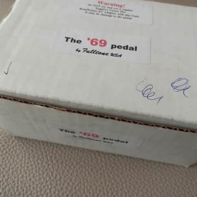 Fulltone '69 Fuzz with NKT275 image 7